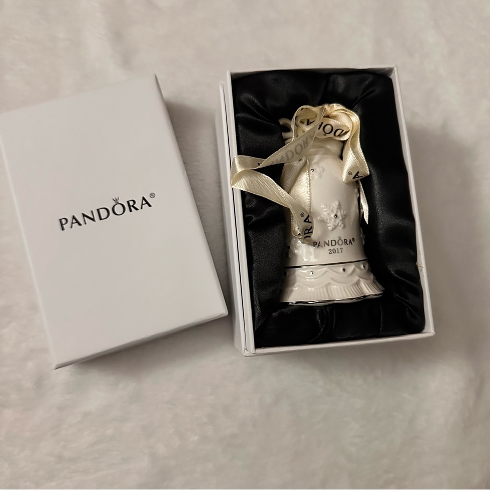 Pandora Limited Edition Ornament 2017
